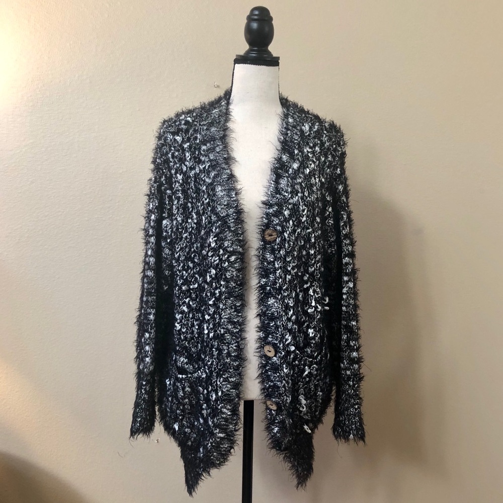 Morning apple Women Fuzzy V Neck Sweater
